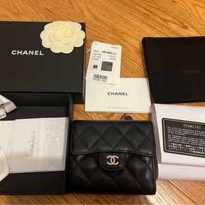 [sold]Chanel Caviar Leather black classic flap wallet timeless classic